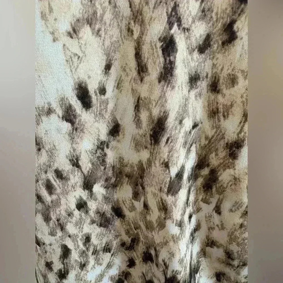 Nic + Zoe Animal Print Blouse - Picture 3 of 3